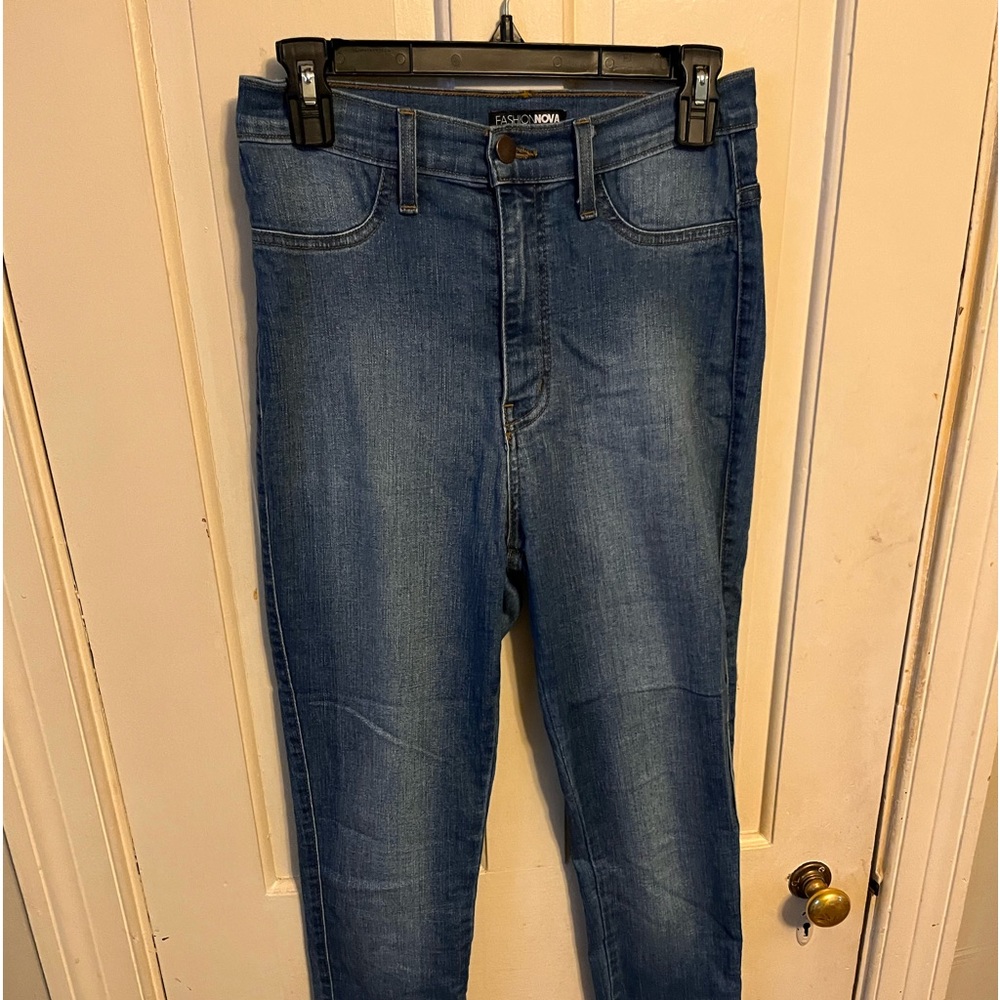 Fashion nova jeans
